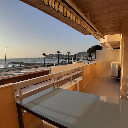 Appartement Cavalaire Face A La Mer Kültér fotó